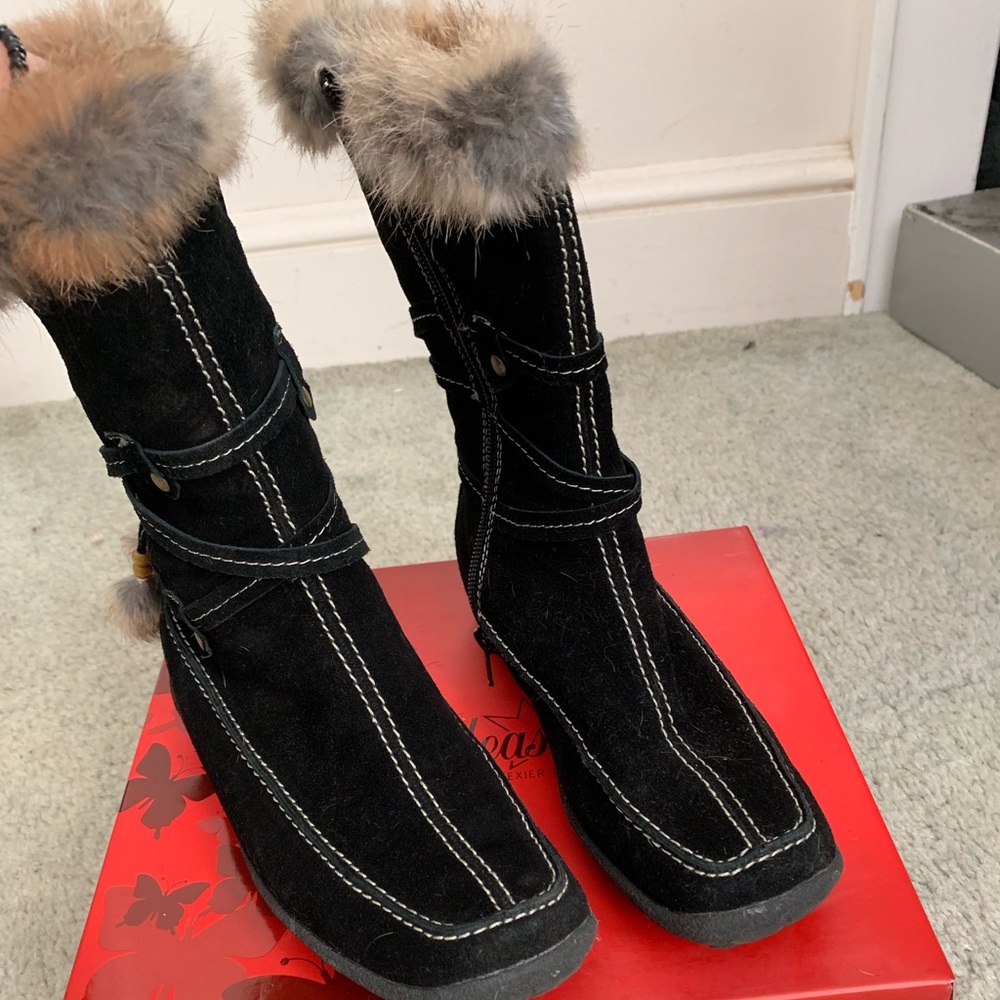 Suede winter boots